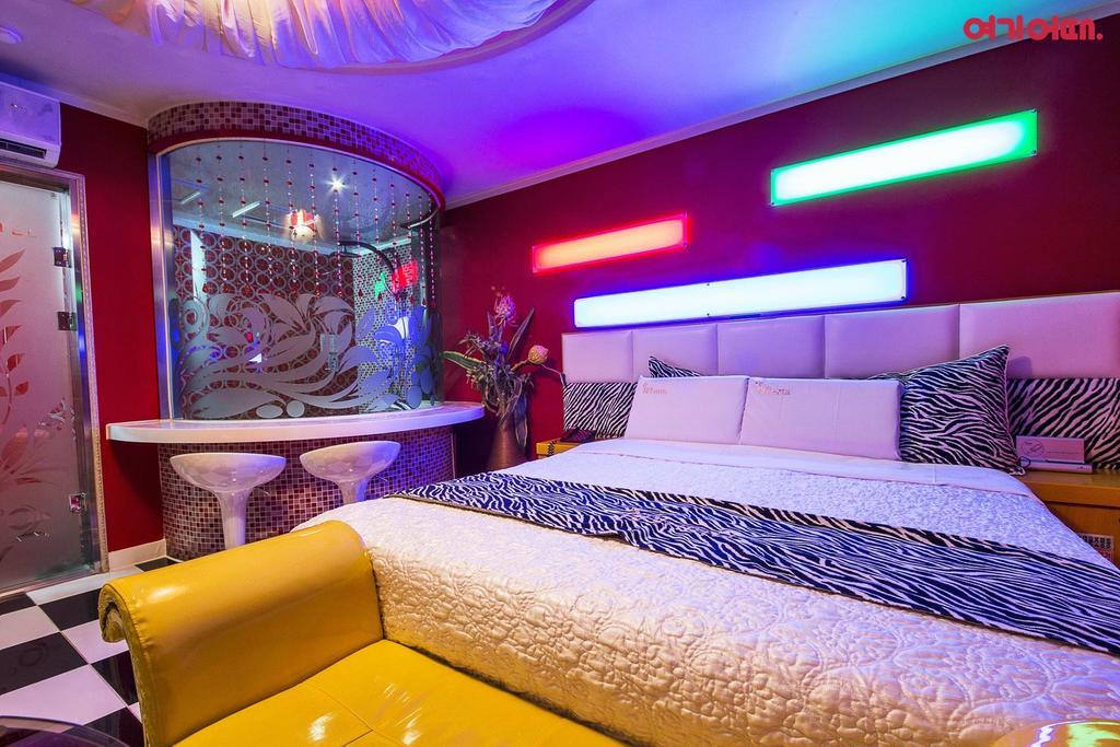 Ivy Hotel Ansan Extérieur photo